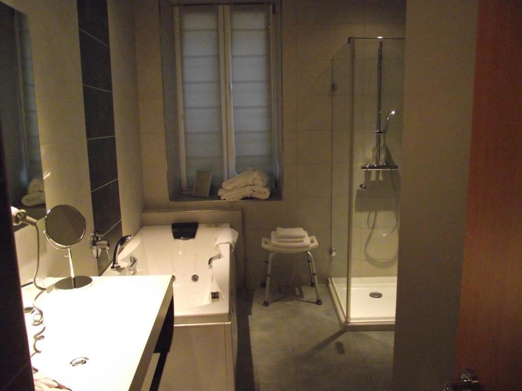 Hostellerie Au Cygne Wissembourg Room photo